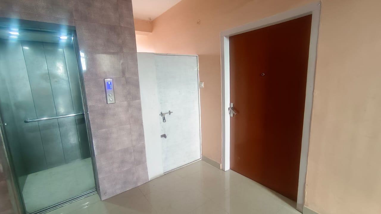 Unfurnished 2bhk in LNB Path, Hatigaon, Guwahati, Assam, India for Rent